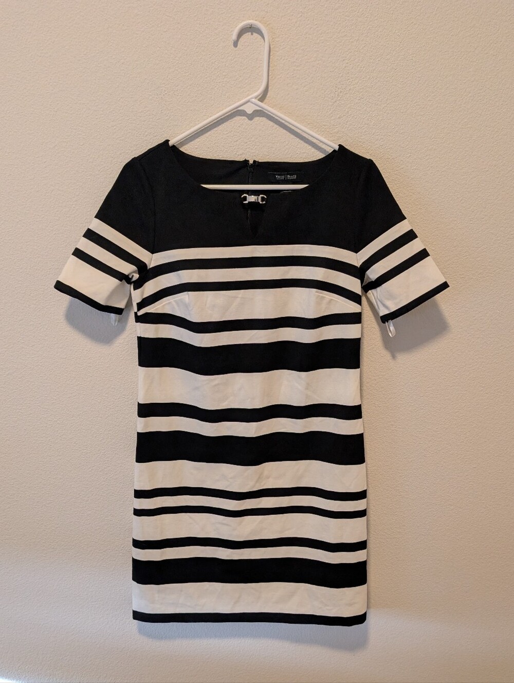 Women's White House Black Market Striped Dress SZ 6